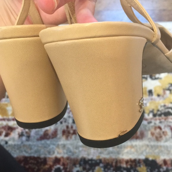 [SOLD] Chanel Beige Black Slingbacks Size 39.5 - Picture 7 of 8
